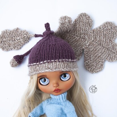 Acorn hat for doll
