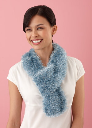 Glimmer Scarf in Lion Brand Martha Glitter Eyelash - L10180