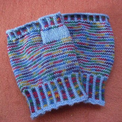 Sybilla fingerless mitts - knitting pattern