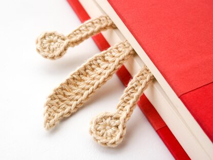 Dog Bookmark Crochet Pattern