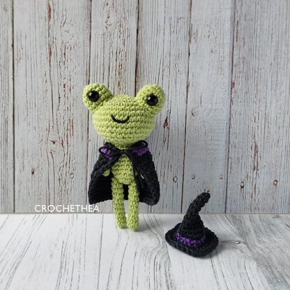 Wizard Frog Amigurumi