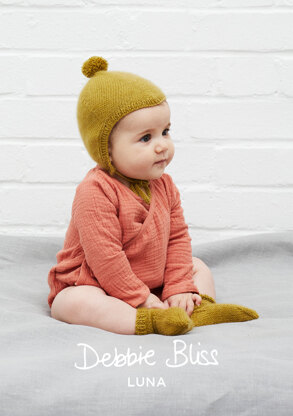 Lyra Bonnet & Socks - Knitting Pattern For Babies in Debbie Bliss Luna