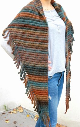 Easy Crochet Triangle Shawl with Fringe