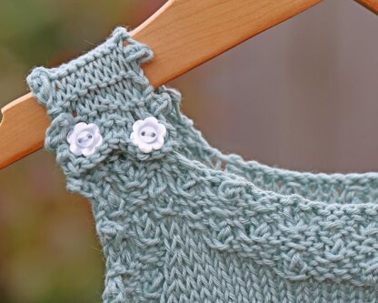P22 Sundress with Tulip Flowers