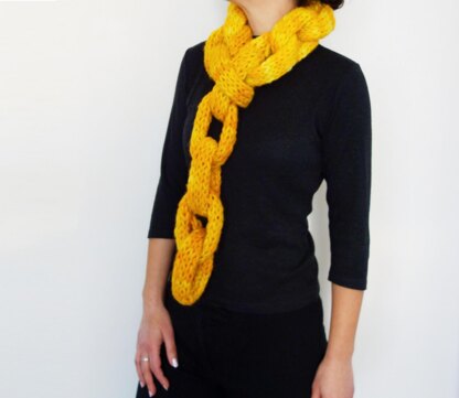 Jumbo Chains Scarf