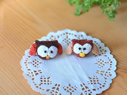 Miniature owl brooch pin