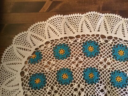 Multi-Color Flower mat. Filet & Motif Combo