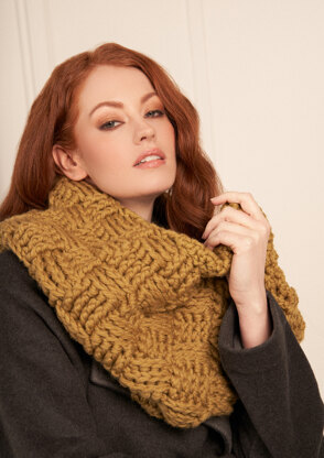 Muriel Cowl in Rowan Big Wool - RTP003-0012-DEP - Downloadable PDF