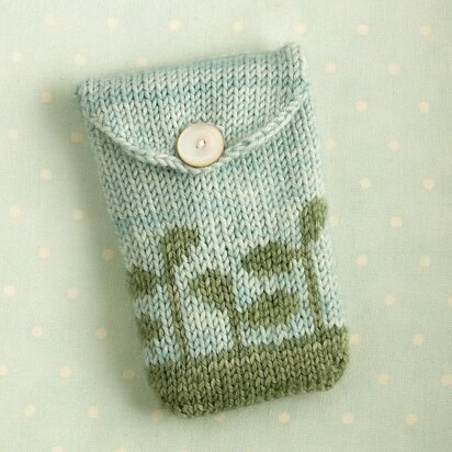 Knitted gadget case / seed pouch