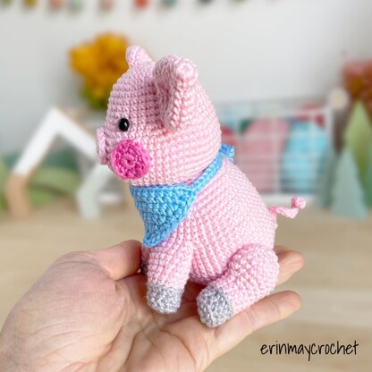 Francis the Pig Amigurumi Crochet Pattern