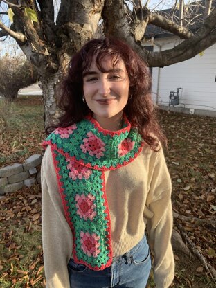 Rose Garden Granny Square Scarf