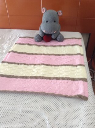 Baby heart blanket