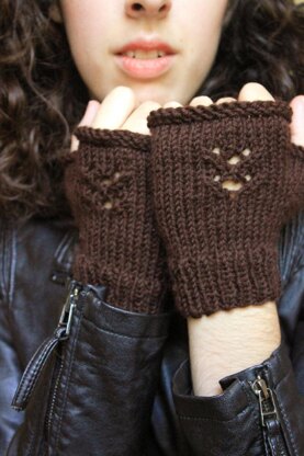 Charlotte Short Gloves