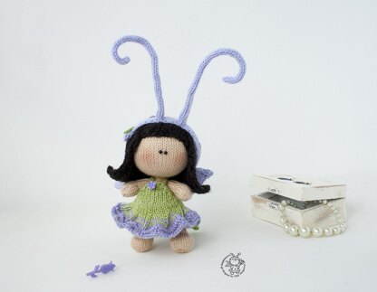 Butterfly amigurumi doll knitted flat