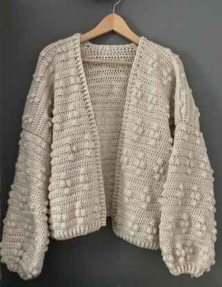 Honeycomb cardigan Crochet pattern by Vicki Roberts | LoveCrafts