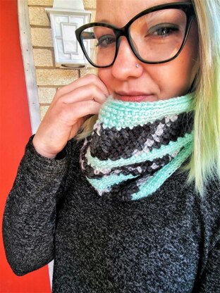 Chrisley Cowl