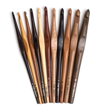 Laurel Hill Variety Crochet Hook Set Assorted Woods Sizes D-M