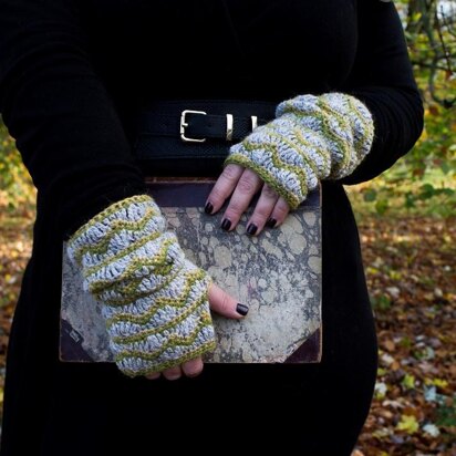 Etty gloves