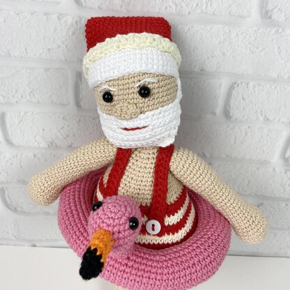 Summertime Santa Amigurumi