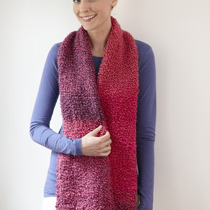 Simple One Ball Scarf in Lion Brand Homespun Thick & Quick - L30125D