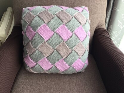 Woven cushion