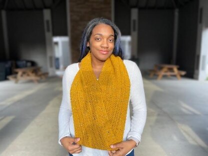 Lemon Peel Mobius Cowl