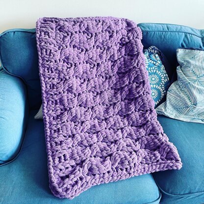 Chunky Cable Twist Blanket