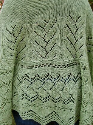 Plus Size Bonnybridge Shawl