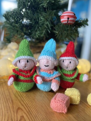 Angels and Elves Christmas Decorations Minis Knitting Pattern