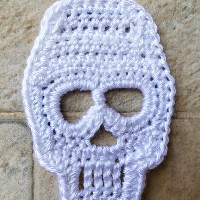 Crochet Halloween skull applique