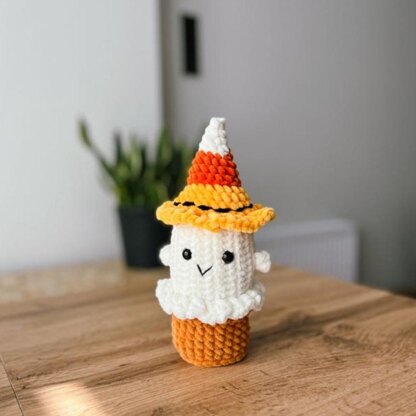 Halloween ghost in candy corn hat crochet pattern, PDF, amigurumi cupcake fall pattern