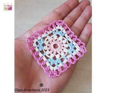 Bright crochet square