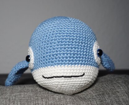 Crochet pattern: whale Moby