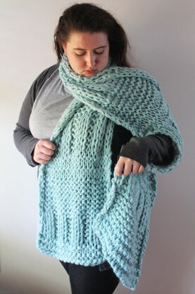 Knitted Ice Blue Scarf