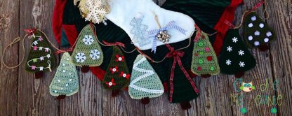 Holiday Tree Garland