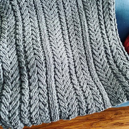 Up-Down Staghorn Cable Blanket