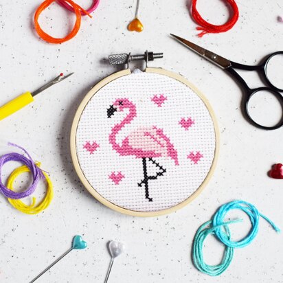 The Make Arcade Mini Cross Stitch - Pretty Flamingo - 3in