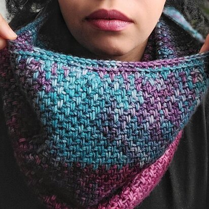 Fine Feather Cowl