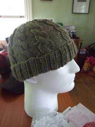 Easy Adult Cable Hat