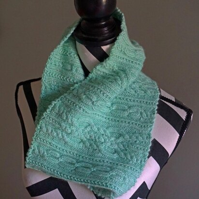 Harmonious Echo Cowl