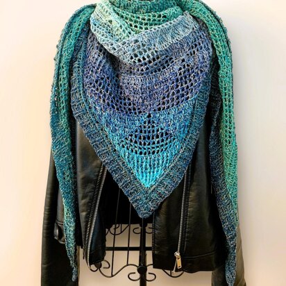 Triangular Scarf "Diantha"