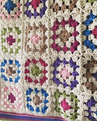 Patchwork Granny Square Crochet  Blanket