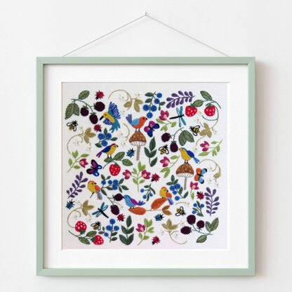 Stitchdoodles Birds, Bugs and Berries Hand Embroidery Pattern