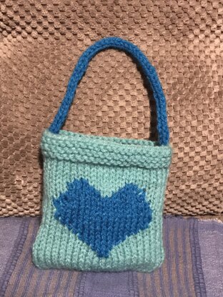 Intarsia Heart Gift Bag