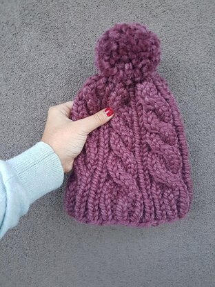 Bulky Spruce Cable Beanie