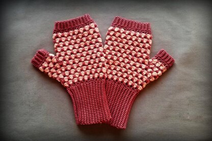 Color Drops Fingerless Gloves
