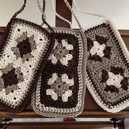 EASY Granny Square Phone Bag