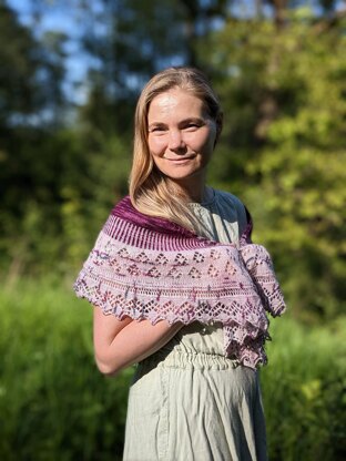 Strawberry fields shawl