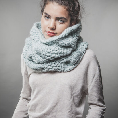 Urban Snood in We Are Knitters The Wool - Downloadable PDF