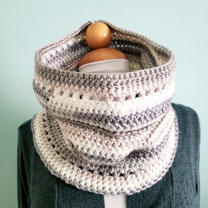 Smores on the Beach Cowl